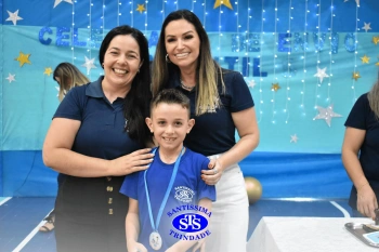 Celebração de Conclusão da Educação Infantil e envio para o 1º ano dos alunos do Infantil 5