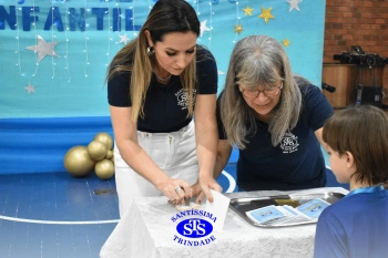 Celebração de Conclusão da Educação Infantil e envio para o 1º ano dos alunos do Infantil 5