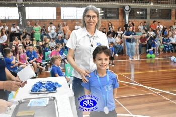 Celebração de Conclusão da Educação Infantil e envio para o 1º ano dos alunos do Infantil 5