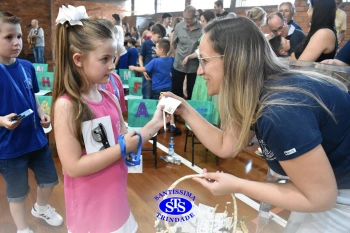 Celebração de Conclusão da Educação Infantil e envio para o 1º ano dos alunos do Infantil 5