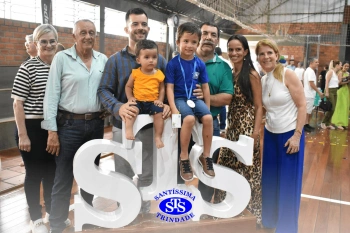 Celebração de Conclusão da Educação Infantil e envio para o 1º ano dos alunos do Infantil 5