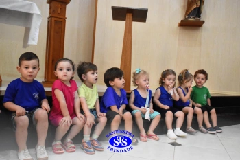 Alunos do Infantil 1, 2, 3 e 4 participam das Celebrações de Natal