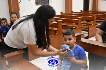 Alunos do Infantil 1, 2, 3 e 4 participam das Celebrações de Natal