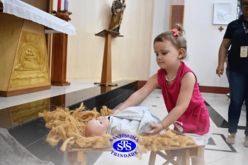 Alunos do Infantil 1, 2, 3 e 4 participam das Celebrações de Natal