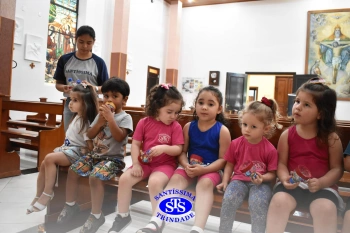 Alunos do Infantil 1, 2, 3 e 4 participam das Celebrações de Natal