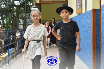 Festa dos 100 anos introduz estudo das centenas
