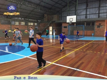 Oficina de Basquete