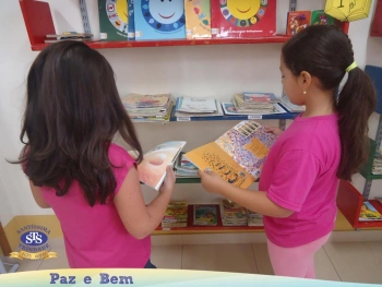 Biblioteca Literária