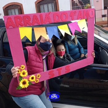 2º Drive Thru do Bem - famílias do 1º ao 3º ano 