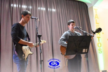 Lindas apresentações marcam o 22º Show de Talentos do Colégio Santíssima
