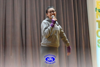 Lindas apresentações marcam o 22º Show de Talentos do Colégio Santíssima