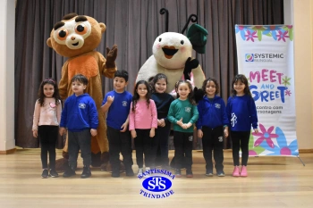 Meet and Greet com personagens da Systemic Bilingual