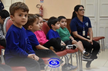 Pais criam coreografias para apresentar aos filhos | Inf. 3