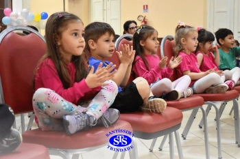 Pais criam coreografias para apresentar aos filhos | Inf. 3