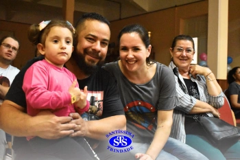 Pais criam coreografias para apresentar aos filhos | Inf. 3