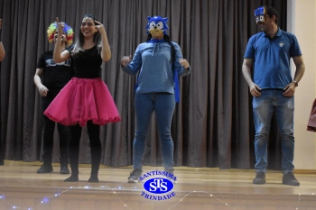 Pais criam coreografias para apresentar aos filhos | Inf. 3