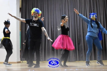 Pais criam coreografias para apresentar aos filhos | Inf. 3