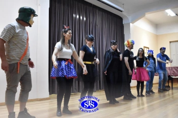 Pais criam coreografias para apresentar aos filhos | Inf. 3