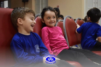 Pais criam coreografias para apresentar aos filhos | Inf. 3