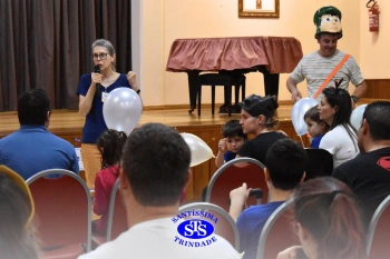 Pais criam coreografias para apresentar aos filhos | Inf. 3