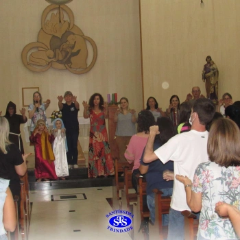 Celebração Natalina com os Profissionais do Colégio 