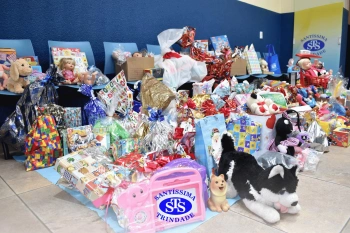 Arrecadação de brinquedos torna o Natal mais especial