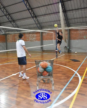 Equipes esportivas iniciam treinos de forma intensa e com determinação