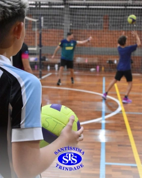 Equipes esportivas iniciam treinos de forma intensa e com determinação