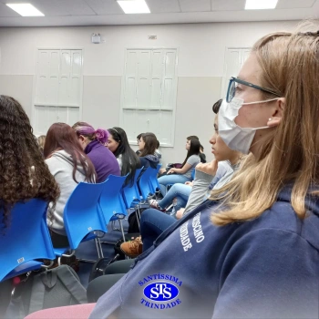 Revistas temáticas são produzidas pelos alunos do Novo Ensino Médio