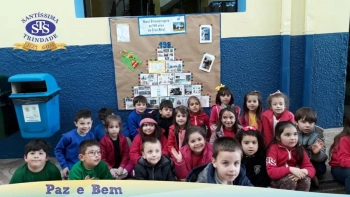 Alunos do Nível B realizaram duas homenagens