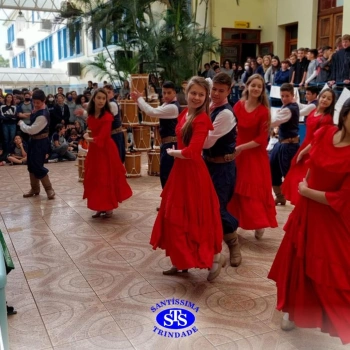 Invernadas artísticas do CTG Querência da Serra encantam com suas apresentações 