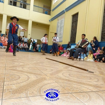 Invernadas artísticas do CTG Querência da Serra encantam com suas apresentações 