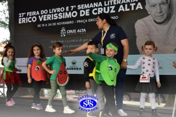 Crianças fazem