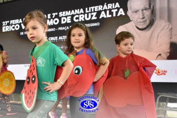 Crianças fazem