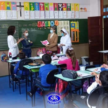 Visita de Irmãs do Conselho Geral, de Roma