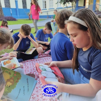 Piquenique Literário celebra o Dia Nacional do Livro Infantil | 3º ano