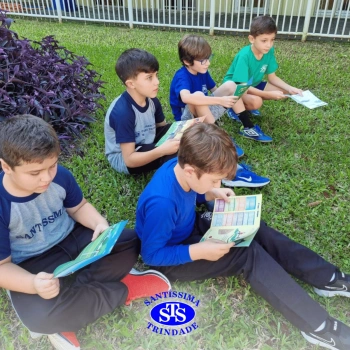 Piquenique Literário celebra o Dia Nacional do Livro Infantil | 3º ano