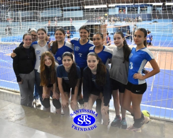 Equipes de Voleibol conquistam 4 troféus nos Jogos Escolares