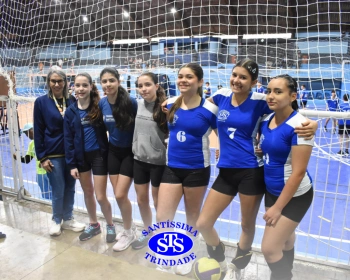 Equipes de Voleibol conquistam 4 troféus nos Jogos Escolares