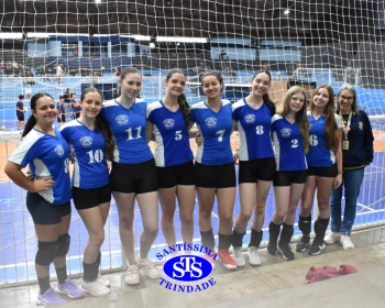 Equipes de Voleibol conquistam 4 troféus nos Jogos Escolares