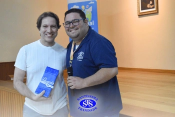 Palestra sobre Neurociência e Aprendizagem com Vanessa Tenório