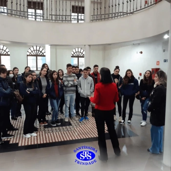 Um dia cheio de experiências para os alunos da 3ª série na UFN