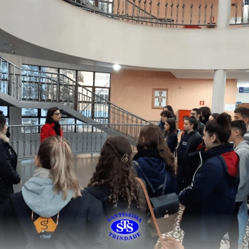 Um dia cheio de experiências para os alunos da 3ª série na UFN