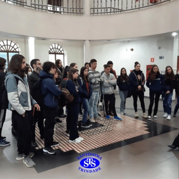 Um dia cheio de experiências para os alunos da 3ª série na UFN