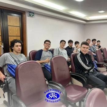 Estudantes visitam universidades em Projeto de Orientação Vocacional