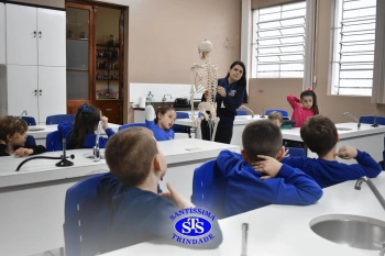 Aula no Laboratório de Ciência proporciona estudo dos animais | Inf. 5