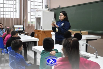 Aula no Laboratório de Ciência proporciona estudo dos animais | Inf. 5
