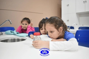 Aula no Laboratório de Ciência proporciona estudo dos animais | Inf. 5