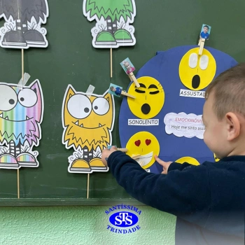 Infantil 3 | Emocionômetro auxilia crianças a identificar suas emoções