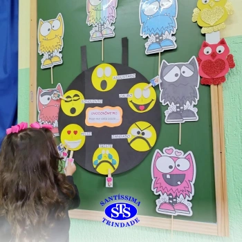 Infantil 3 | Emocionômetro auxilia crianças a identificar suas emoções